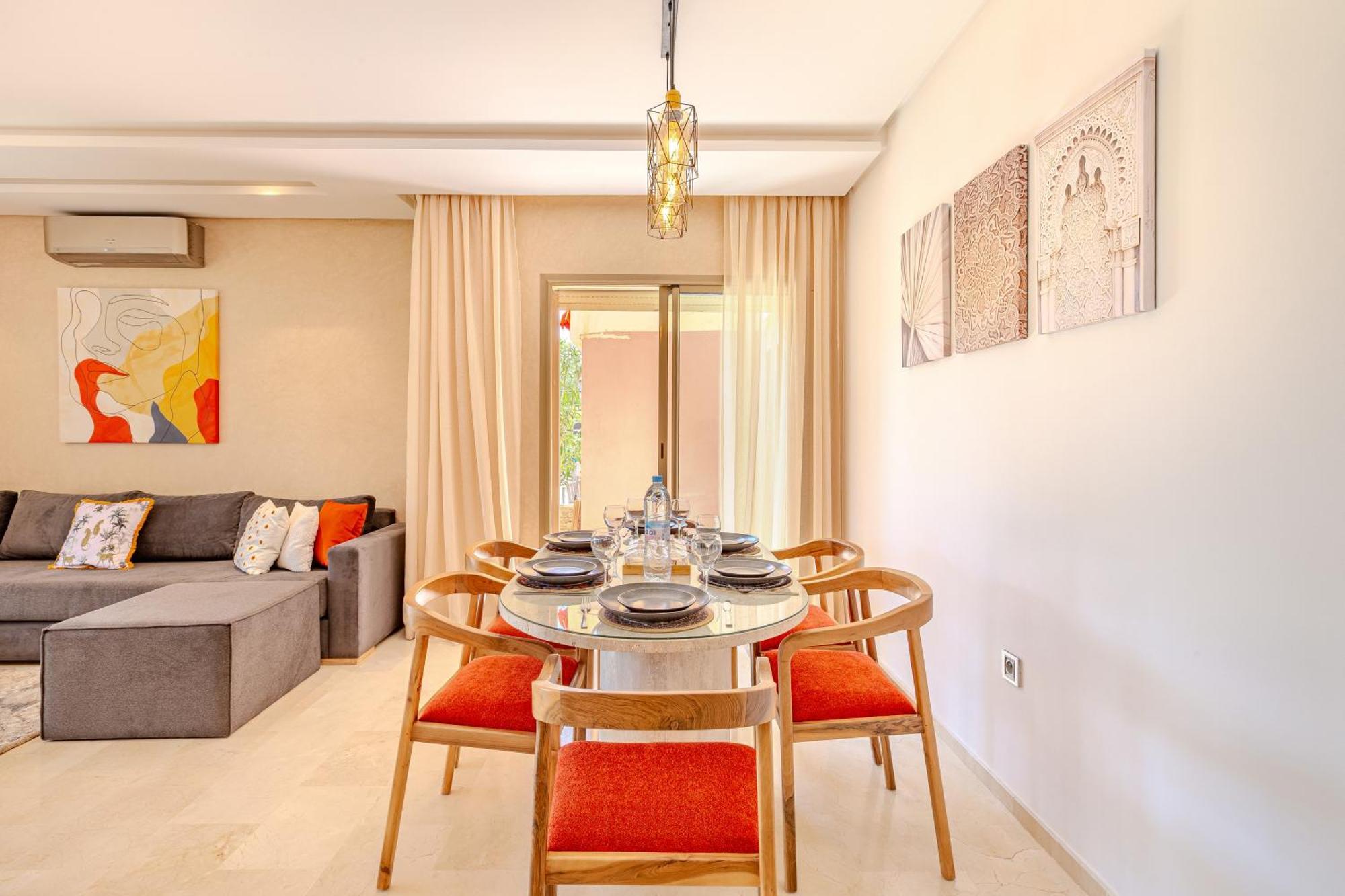 Luxury Prestigia *
